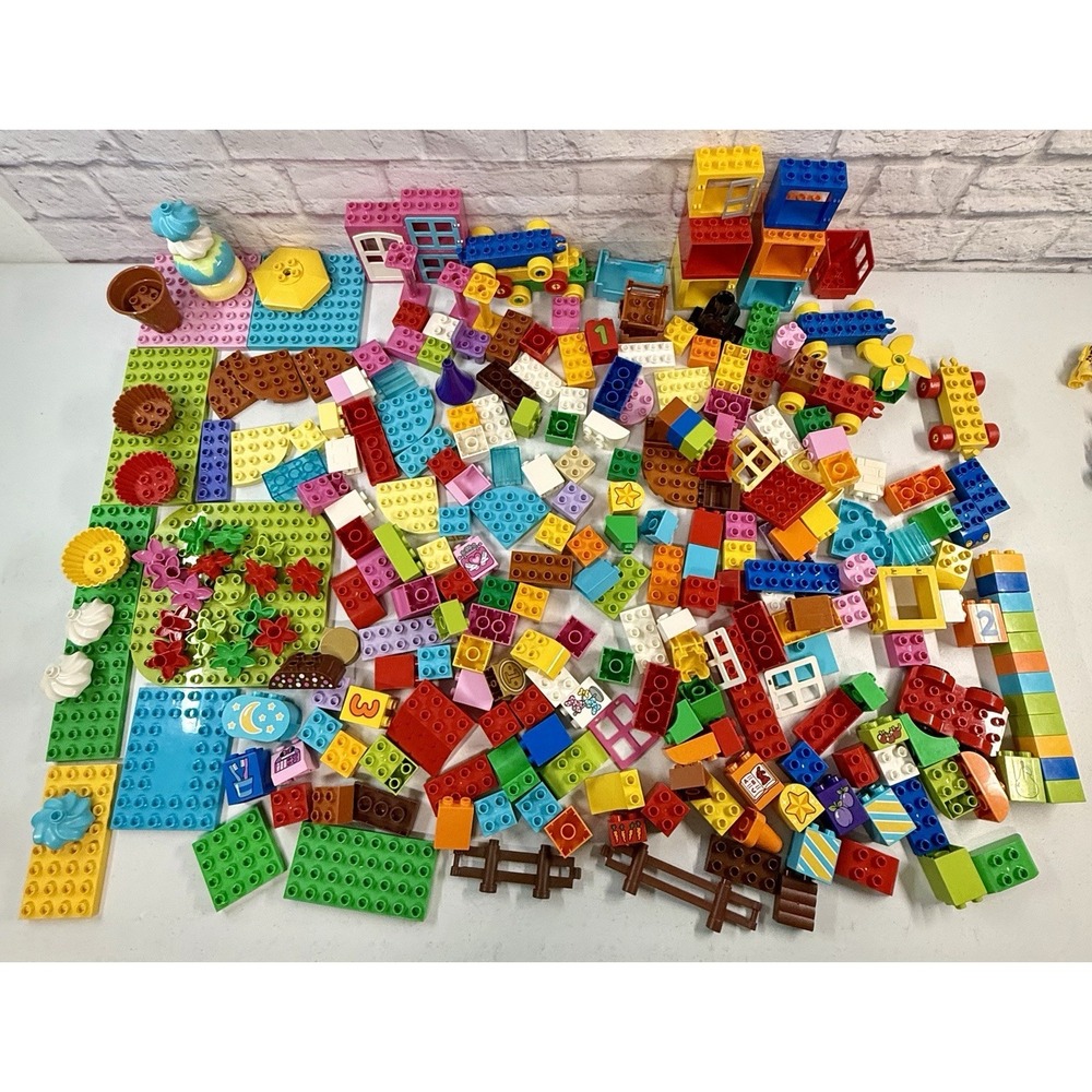 Lego Duplo Lot Of 280 Bricks Blocks Clean Ice Cream Cone Base Plates